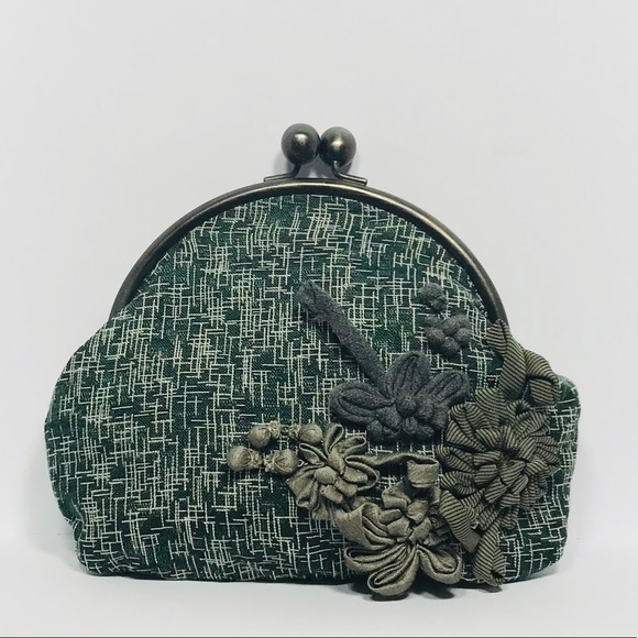 Marni Floral Embellished Clutch With Silver Clasp